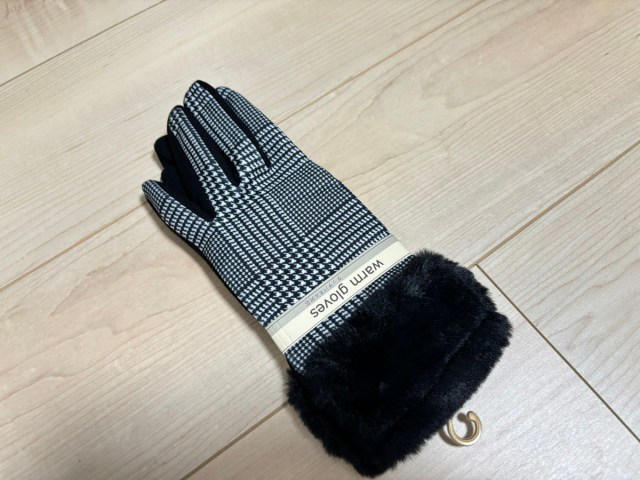 ・内容は完全おまかせ, ・迷品は入っていなかった, ・タッチパネル対応は本当か？ 試してみた, ・防寒性はどうなのか, ・ちょっとしたプレゼントにも