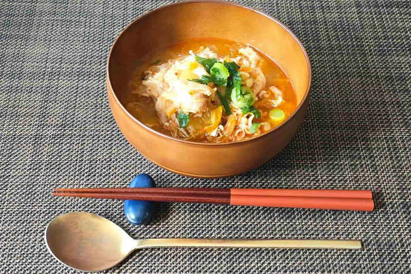 ■「春雨豚キムチスープ」の材料, ■やる気なしでも作れる簡単レシピ, ■味噌がいい仕事をしている, 【動画】春雨豚キムチスープ