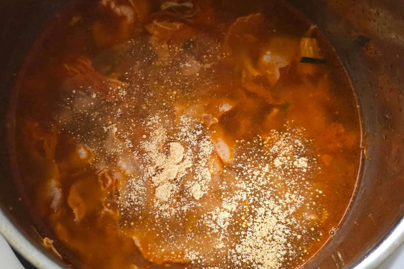 ■「春雨豚キムチスープ」の材料, ■やる気なしでも作れる簡単レシピ, ■味噌がいい仕事をしている, 【動画】春雨豚キムチスープ