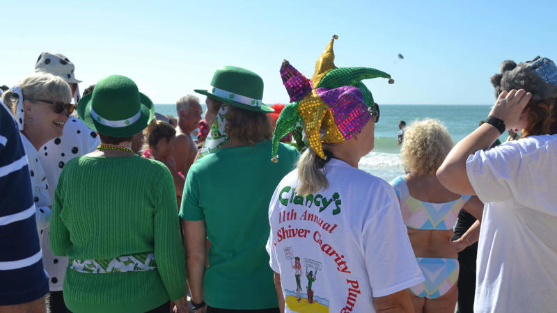 Bradenton Alive New Year's Eve Celebration, Sarasota Pineapple Drop, New Year's Eve on Anna Maria Island, New Year's Eve at Waterside Place in Lakewood Ranch, Clancy's Shamrock Shiver party for charity, Village of the Arts Art Walk weekend, Last chance for holiday lights