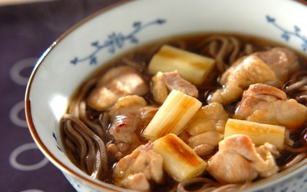 香ばしネギの鶏南蛮そば, 温かい！ きのこたっぷりかけそば, たっぷり野菜の年越しそば, 鶏肉とゴボウのあったかつけそば, いろいろ薬味そば, 年越しはらこそば, 瓦そば風年越しそば