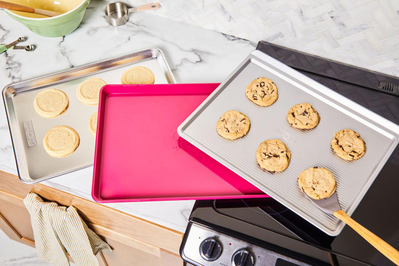 Why Baking Sheets Are So Dirty, What You'll Need, How To Clean Baking Sheets, How Often To Clean Baking Sheets
