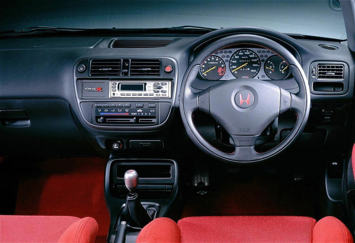90年代を席巻したホットハッチというジャンル, ホットハッチとボーイズレーサー, 5代目EGシビック（1991年～1995年）, 6代目EK型シビック（1995年～2000年）, モータースポーツでも活躍したシビックの姿, 現在まで続く、タイプRの系譜, ホンダのレーシングスピリッツを象徴するシビック