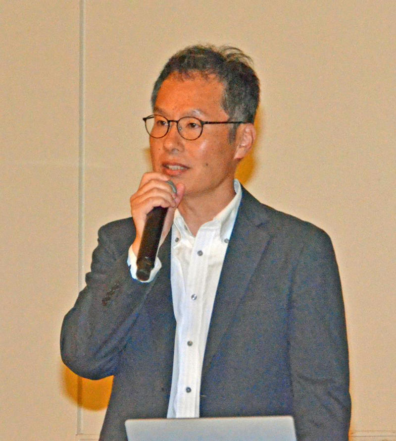 「軽くて長い肢」で速く走る, トレーニングで心肺機能をさらに強化, スピードの鍵握る「遺伝子」, 勝負決めるのは「ウマ7割、騎手3割」