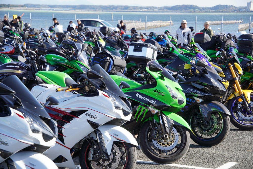 コーヒーを片手にバイクを眺める、それがKCBMの趣旨, KCBMを主催するカワサキ担当者の想い, コーヒーがつなぐ、みんなの交差点, 二輪車の楽しさや利便性、安全性に関する情報を発信