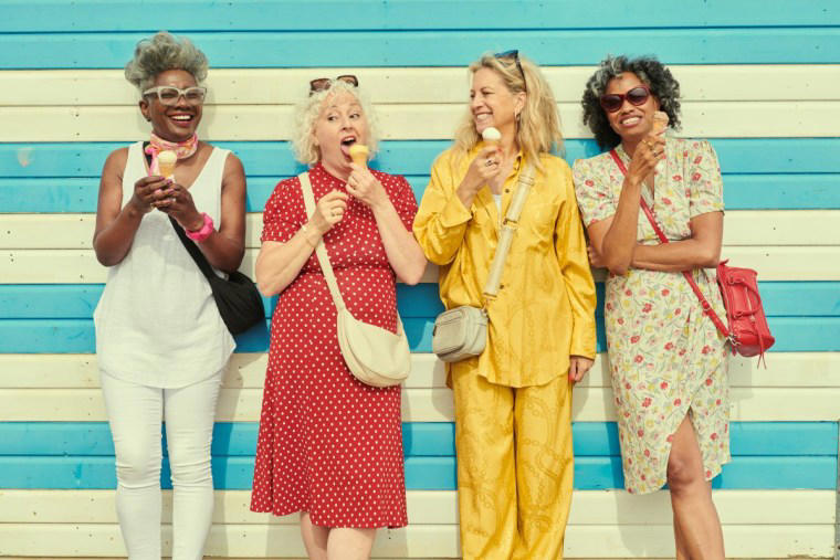 Friendship groups 'heavily gendered' The ideal number, Babies can cause 'friendship cull', Friendship groups 'heavily gendered', Seven key pillars for social network, Who to lose for good, The friends where conversation is an effort, The ones you don't trust, The friendships of endless compromises, How can you make new friends?, Don't overdo it
