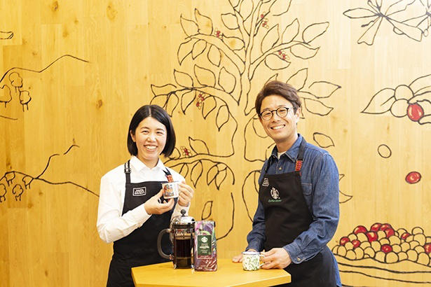 スマトラ島ってどんなところ？, スマトラのコーヒーとスターバックスは、どう出合った？, 大自然が育むスマトラの味わいは？, 深いコクはどう生まれる？, コーヒービギナーにもおすすめのスマトラアレンジ
