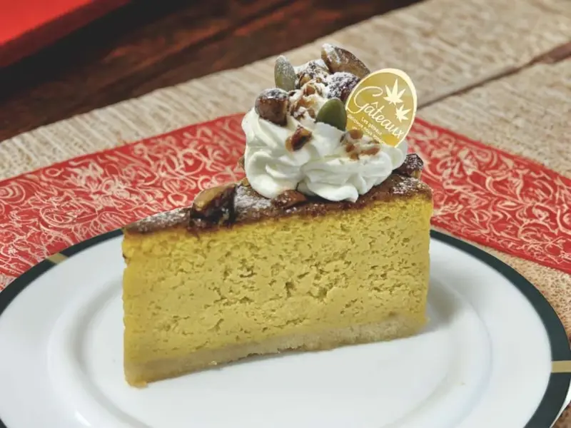 プリンのような食感とかぼちゃの甘さに感動, ジャージー牛乳と北海道産の生クリーム　こだわりのミルク感, 丘の上のフランスのようなパティスリー, 香ばしさとやさしさが詰まった焼き菓子たち, お菓子がつなぐ、地域と人のあたたかい記憶