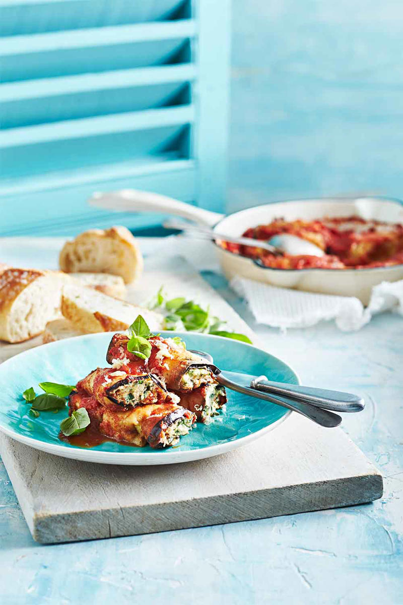100 healthy dinner recipes your family will love,      Eggplant pillows (Cuscini di melanzane)   ,      Ginger fish stir fry   ,      Grilled salmon and cos salad   ,      Kale falafel salad with toasted pine nuts and hummus   