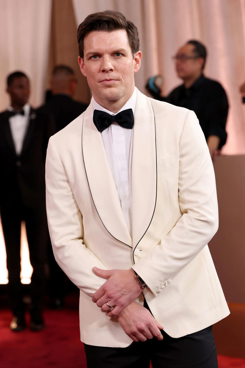 Stellan Skarsgård’s Omega Seamaster Aqua Terra Shades Moonshine Gold, Sterling K. Brown’s Audemars Piguet Royal Oak Perpetual Calendar, Timothée Chalamet’s Urban Jürgensen UJ-2, Chris Pine’s Cartier Tank Louis Cartier, Walton Goggins’ Cartier Tonneau, John Krasinski’s Glashütte Original Vintage Sixties, Colman Domingo’s Omega Speedmaster 38MM, Paul Mescal’s Cartier Tortue, Dwayne Johnson’s Chopard Alpine Eagle Frozen Summit, Jeremy Allen White’s Louis Vuitton Tambour, Wagner Moura’s Omega De Ville Trésor 40 mm, Jake Lacy’s Jaeger-LeCoultre Reverso Duoface Small Seconds, Glen Powell’s Omega Seamaster Aqua Terra 150M Moonshine Gold, Tramell Tillman’s Audemars Piguet Royal Oak “Jumbo” Extra-Thin Openworked, Oscar Isaac’s Bulgari Octo Finissimo, Marlon Wayans’ Omega Speedmaster Canopus Gold, Jacob Elordi’s Cartier Tank Normale, Adam Brody’s Jaeger-LeCoultre Reverso Tribute Monoface Small Seconds, Kumail Nanjiani’s Vacheron Constantin Overseas Perpetual Calendar Ultra-Thin, Orlando Bloom’s Porsche Design Chronograph 1 - 1975 Limited Edition, Benny Blanco’s Jacob & Co., Connor Storrie’s Tiffany & Co. Union Square, Leonardo DiCaprio’s Rolex Cosmograph Daytona “Le Mans”, Hudson Williams’ Bulgari Serpenti, Nick Jonas’s Fossil Carraway, George Clooney’s Omega Seamaster Aqua Terra 150M, Dylan Efron’s TAG Heuer Carrera Astronomer 39mm, Luke Grimes’ Blancpain Villeret Quantième Complet