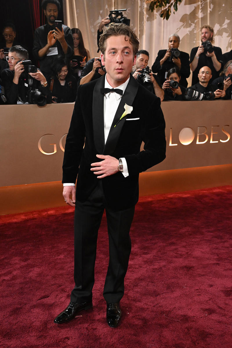 Stellan Skarsgård’s Omega Seamaster Aqua Terra Shades Moonshine Gold, Sterling K. Brown’s Audemars Piguet Royal Oak Perpetual Calendar, Timothée Chalamet’s Urban Jürgensen UJ-2, Chris Pine’s Cartier Tank Louis Cartier, Walton Goggins’ Cartier Tonneau, John Krasinski’s Glashütte Original Vintage Sixties, Colman Domingo’s Omega Speedmaster 38MM, Paul Mescal’s Cartier Tortue, Dwayne Johnson’s Chopard Alpine Eagle Frozen Summit, Jeremy Allen White’s Louis Vuitton Tambour, Wagner Moura’s Omega De Ville Trésor 40 mm, Jake Lacy’s Jaeger-LeCoultre Reverso Duoface Small Seconds, Glen Powell’s Omega Seamaster Aqua Terra 150M Moonshine Gold, Tramell Tillman’s Audemars Piguet Royal Oak “Jumbo” Extra-Thin Openworked, Oscar Isaac’s Bulgari Octo Finissimo, Marlon Wayans’ Omega Speedmaster Canopus Gold, Jacob Elordi’s Cartier Tank Normale, Adam Brody’s Jaeger-LeCoultre Reverso Tribute Monoface Small Seconds, Kumail Nanjiani’s Vacheron Constantin Overseas Perpetual Calendar Ultra-Thin, Orlando Bloom’s Porsche Design Chronograph 1 - 1975 Limited Edition, Benny Blanco’s Jacob & Co., Connor Storrie’s Tiffany & Co. Union Square, Leonardo DiCaprio’s Rolex Cosmograph Daytona “Le Mans”, Hudson Williams’ Bulgari Serpenti, Nick Jonas’s Fossil Carraway, George Clooney’s Omega Seamaster Aqua Terra 150M, Dylan Efron’s TAG Heuer Carrera Astronomer 39mm, Luke Grimes’ Blancpain Villeret Quantième Complet