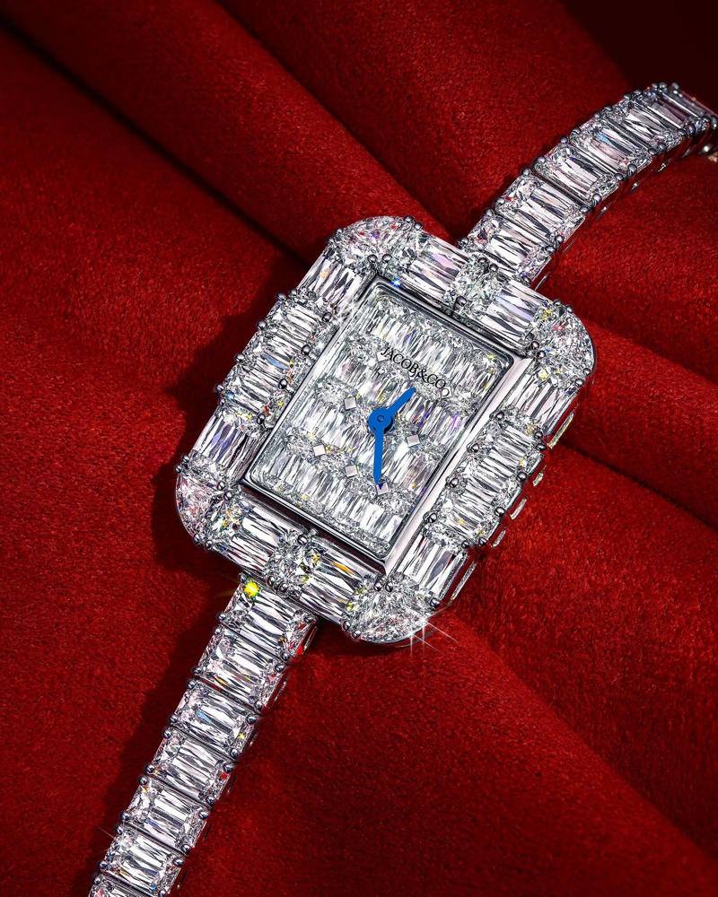 Stellan Skarsgård’s Omega Seamaster Aqua Terra Shades Moonshine Gold, Sterling K. Brown’s Audemars Piguet Royal Oak Perpetual Calendar, Timothée Chalamet’s Urban Jürgensen UJ-2, Chris Pine’s Cartier Tank Louis Cartier, Walton Goggins’ Cartier Tonneau, John Krasinski’s Glashütte Original Vintage Sixties, Colman Domingo’s Omega Speedmaster 38MM, Paul Mescal’s Cartier Tortue, Dwayne Johnson’s Chopard Alpine Eagle Frozen Summit, Jeremy Allen White’s Louis Vuitton Tambour, Wagner Moura’s Omega De Ville Trésor 40 mm, Jake Lacy’s Jaeger-LeCoultre Reverso Duoface Small Seconds, Glen Powell’s Omega Seamaster Aqua Terra 150M Moonshine Gold, Tramell Tillman’s Audemars Piguet Royal Oak “Jumbo” Extra-Thin Openworked, Oscar Isaac’s Bulgari Octo Finissimo, Marlon Wayans’ Omega Speedmaster Canopus Gold, Jacob Elordi’s Cartier Tank Normale, Adam Brody’s Jaeger-LeCoultre Reverso Tribute Monoface Small Seconds, Kumail Nanjiani’s Vacheron Constantin Overseas Perpetual Calendar Ultra-Thin, Orlando Bloom’s Porsche Design Chronograph 1 - 1975 Limited Edition, Benny Blanco’s Jacob & Co., Connor Storrie’s Tiffany & Co. Union Square, Leonardo DiCaprio’s Rolex Cosmograph Daytona “Le Mans”, Hudson Williams’ Bulgari Serpenti, Nick Jonas’s Fossil Carraway, George Clooney’s Omega Seamaster Aqua Terra 150M, Dylan Efron’s TAG Heuer Carrera Astronomer 39mm, Luke Grimes’ Blancpain Villeret Quantième Complet