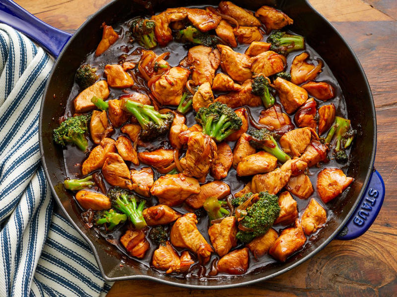 Monday: Broccoli and Rice Stir-Fry, Tuesday: Sweet and Sour Chicken Stir-Fry, Wednesday: Broccoli and Chicken Stir-Fry, Thursday: Ground Turkey Stir-Fry with Vegetables, Friday: Black Pepper Beef and Cabbage Stir-Fry, Saturday: Shrimp and Asparagus Stir-Fry, Sunday: Myra's Basil Chicken Stir-Fry