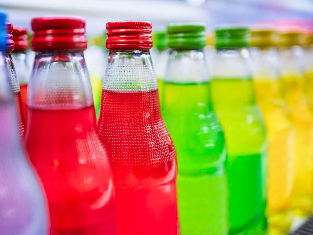 食品添加物は腸内環境を荒らす!?, ワースト3位は合成保存料　腐らせない＝強力な「抗菌剤」になってしまう, ワースト2位は合成着色料（タール色素）　「代謝産物」の毒性に要注意！, ワースト1位は人工甘味料　甘いのに糖質ではない？　脳と腸の連携を混乱させる, 「トクホ」と「機能性表示食品」は、免許と自己申告ほど違う