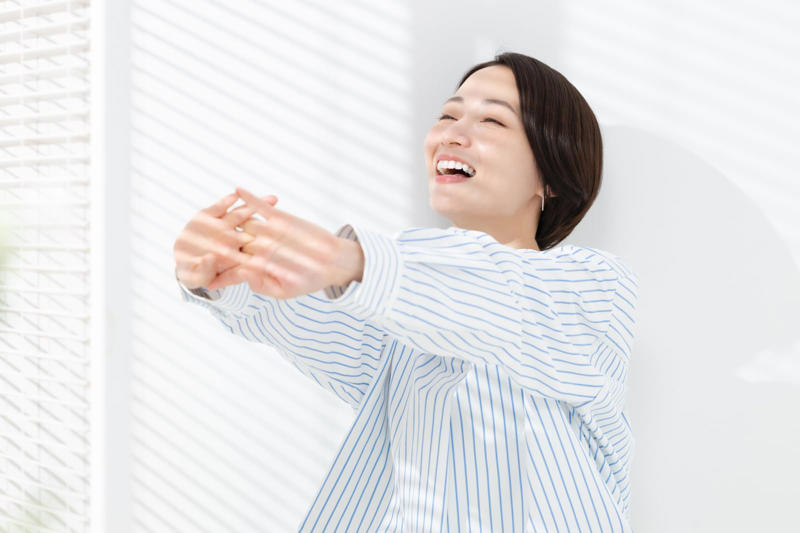 1.朝の光で体のスイッチを入れる, 2.夜は「頑張らない時間」をつくる, 3.軽く体を動かして緊張を手放す, 4.「休もう」と意識しすぎない, 5.毎日のリズムをゆるく整える