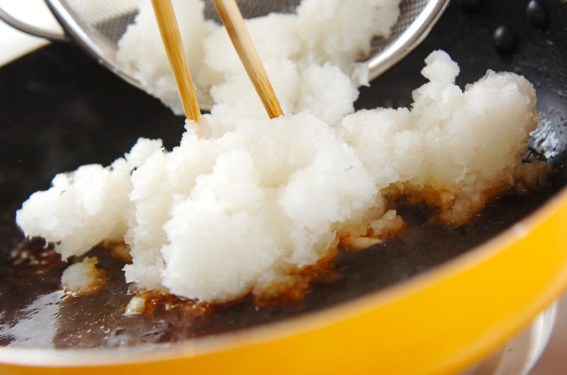 揚げサバのみぞれ煮, 揚げカレイとナスのみぞれ煮, 大葉入りつくねのみぞれ煮, 厚揚げのみぞれ煮, 大根と厚揚げ みぞれ煮 10分でできる人気レシピ