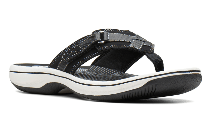 What are bunions?, What kinds of shoes are best for bunions?, Expert-approved sandals for bunions, Expert-approved sneakers for bunions, Expert-approved clogs for bunions, Expert-approved boots for bunions, Frequently asked questions, How we chose, Meet the experts