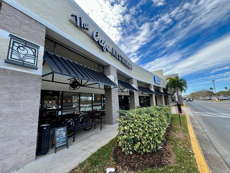 The early years, Here comes the dining boom, Siam Hut, The Café, Ralph’s Place