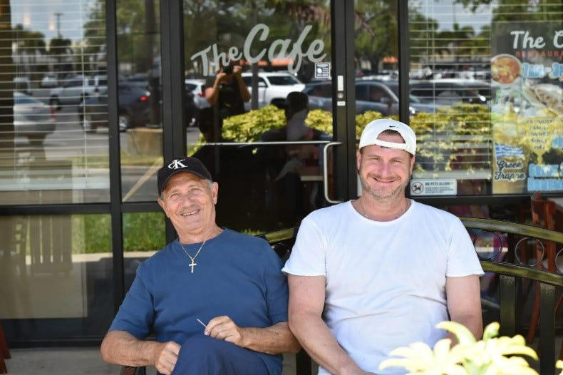 The early years, Here comes the dining boom, Siam Hut, The Café, Ralph’s Place