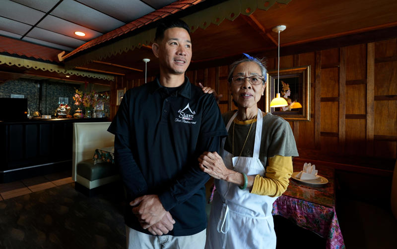 The early years, Here comes the dining boom, Siam Hut, The Café, Ralph’s Place