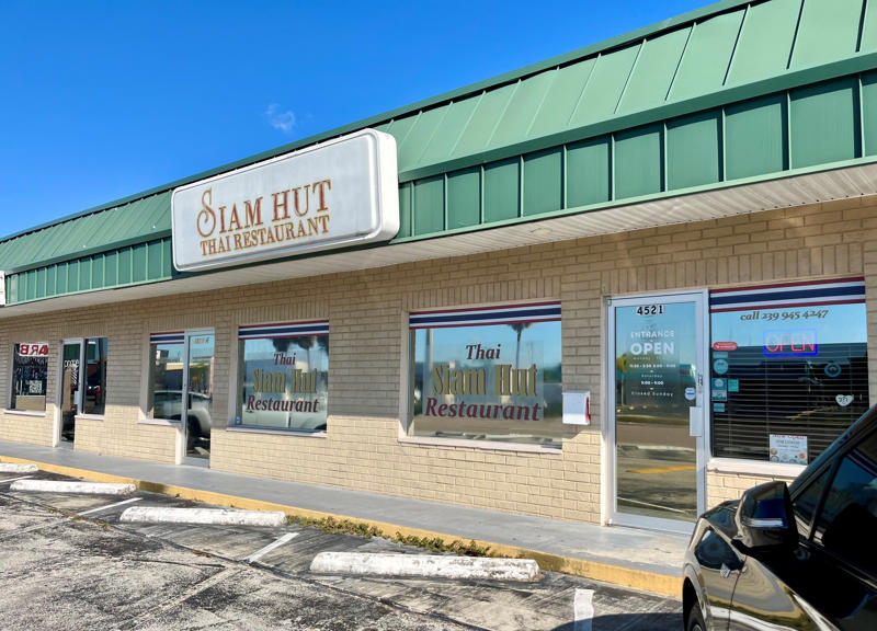 The early years, Here comes the dining boom, Siam Hut, The Café, Ralph’s Place