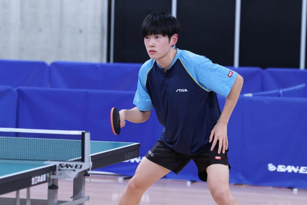中学3年で全日本ジュニア初出場, 高校1年で味わった挫折, 掴み取った初勝利, 「インターハイでも勝利を」, 板橋悠真（土浦一高） ジュニア男子シングルス勝ち上がり