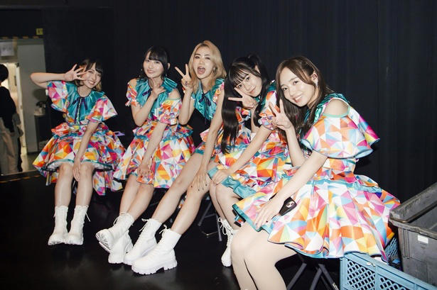 オーディションで掴んだ役、仲村悠菜＆桜ひなのはスタプラの絆が支えに, 「等身大の自分」と、「理想のアイドル像」を役に投影, 「アイドルとして恋愛する役」の難しさとリアル, 撮影裏では齊藤京子を中心に「人狼ゲーム」三昧, 「感想も含めて完成する映画」に没入して楽しんでほしい