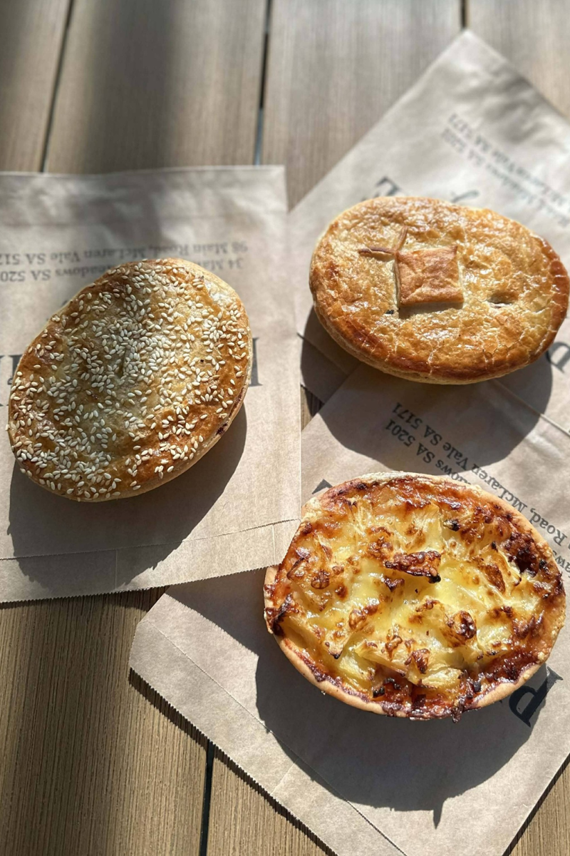 The best country bakeries across South Australia, Port Elliot Bakery , Pik A Pie , Crafers Bakehouse , Mehl Sourdough , Lobethal Bakery , Home Grain Bakery , Julia’s Kitchen at The Old Bakery Wirrabara , Uraidla Bakery , Farina Bakery , Clare Rise Bakery 1895 , Discover more country bakeries