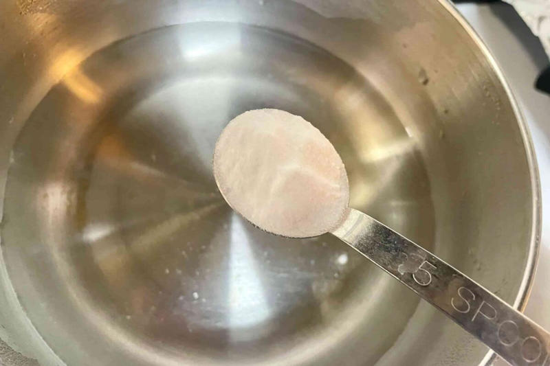 ■「とろとろ湯豆腐」の材料, ■「魔法の粉」の重曹をひと振り, ■とろっとろで身も心も温まる, ■安い豆腐が化ける「とろとろ湯豆腐」
