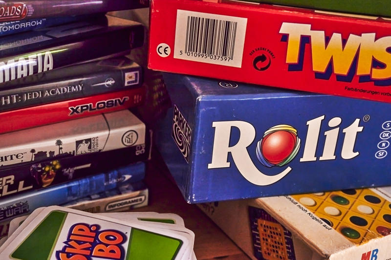 Family nights, Benefitting from boredom, Allowing a little freedom, Embracing the analogue