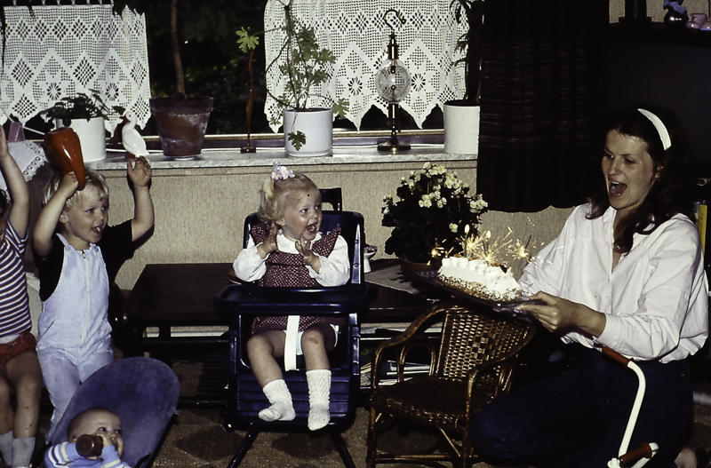 Family nights, Benefitting from boredom, Allowing a little freedom, Embracing the analogue