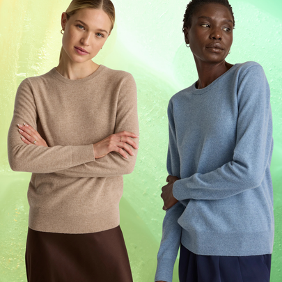 A cashmere crewneck that comes at a reasonable price , The North Face’s Future fleece – the MVP of my trip, A magical jacket that is incredibly warm yet thin and light, Insulated pants that can keep (almost) everyone toasty , Some alpaca socks designed for super-cold temperatures, Suburban boots that feel like slippers , Some touchscreen gloves that were really good at keeping me warm, A superior base layer, A packable hat that's already in my rotation, The coziest cardigan that I wear all the time, Some hiking boots that can stand up to a storm