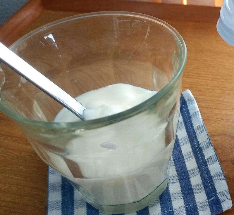 「ステルス値上げ」が50代の暮らしに合うことも, “なんとなく”買い続けたものを見直すチャンス！, 新レシピに出合うことも！厚揚げでボリュームアップ, 「鶏ひき肉」を使うと、あっさり風味＆節約に