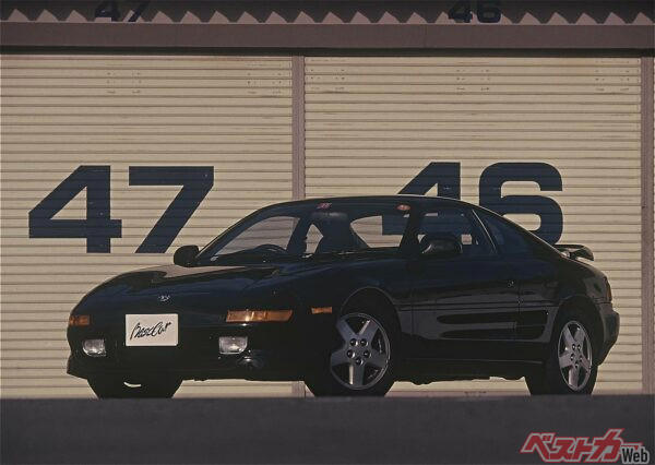 これぞ昭和のドッカンターボ！／トヨタ スターレットターボ（EP71）, パワステなしで車庫入れは修行！／ホンダ NSX（初代）, シフトパターンがフリーダムすぎる！／トヨタ クラウンなどのコラムMT車, 挙動がデリケートすぎ！／トヨタ MR2（2代目）