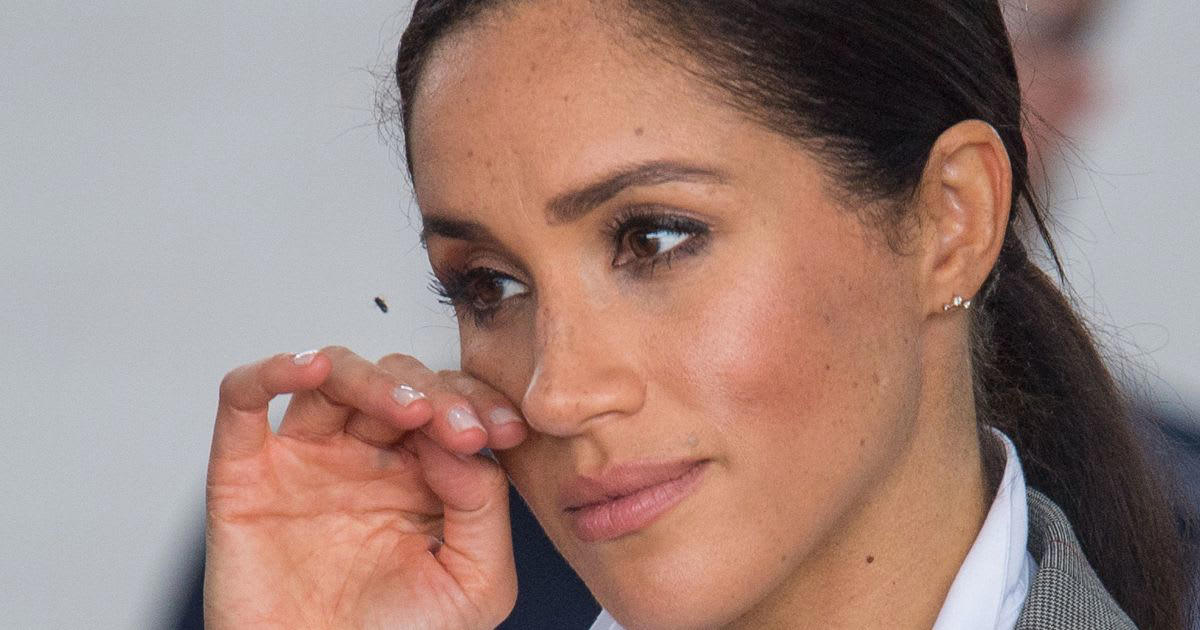 Voicing Concerns Netflix Crew Refused to Whitewash 'Diva' Meghan Markle's Image, No More 'Diva' Treatment, Crew Refused To 'White Wash' Image, Markle's 'Childish' Behavior?, Netflix Just Lost Faith, Brand Image Fading Away