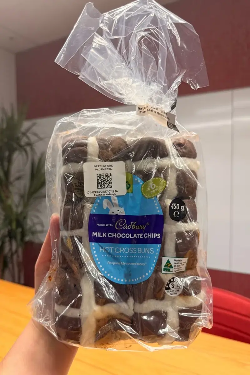 Which supermarket hot cross bun is the best?, Our scorecard for Aussie supermarket hot cross buns, How we taste-tested the supermarket hot cross buns, Who were the taste-testers?