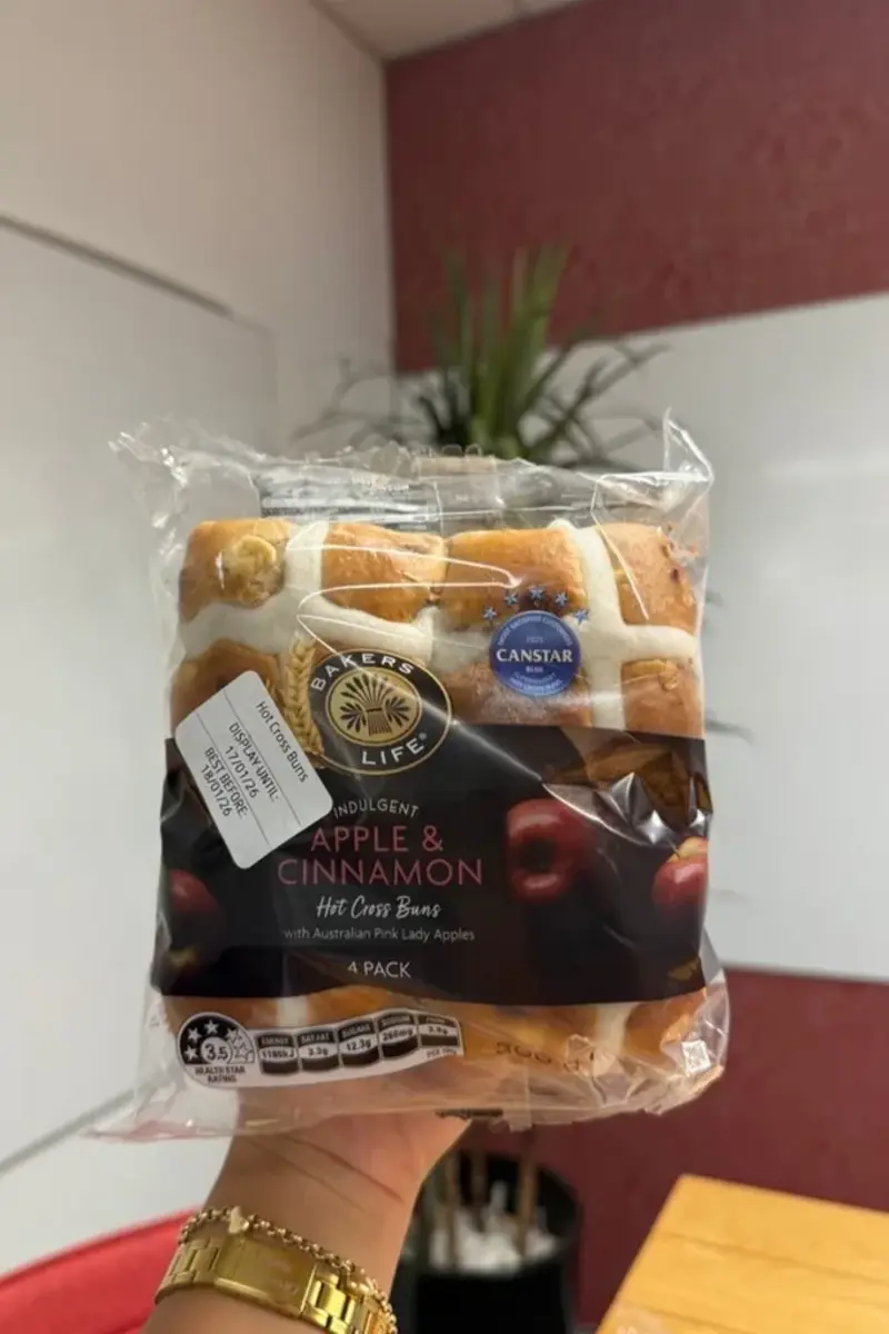 Which supermarket hot cross bun is the best?, Our scorecard for Aussie supermarket hot cross buns, How we taste-tested the supermarket hot cross buns, Who were the taste-testers?