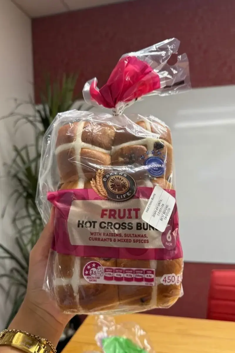 Which supermarket hot cross bun is the best?, Our scorecard for Aussie supermarket hot cross buns, How we taste-tested the supermarket hot cross buns, Who were the taste-testers?