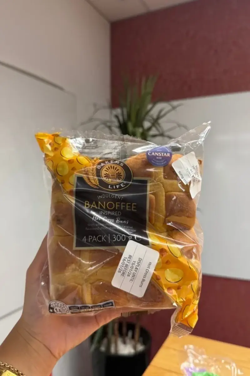 Which supermarket hot cross bun is the best?, Our scorecard for Aussie supermarket hot cross buns, How we taste-tested the supermarket hot cross buns, Who were the taste-testers?