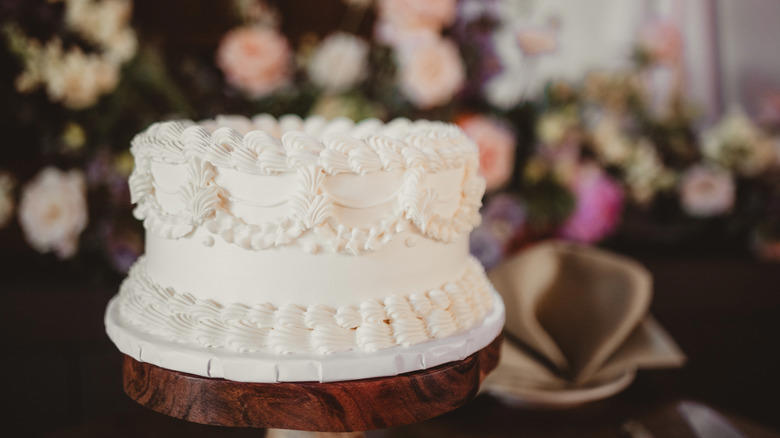 Get your wedding cake on a budget, Get free cookies for kids, Know which items are scratch-made for peak freshness, Freeze baked goods to make them last, Order baked goods in advance and get them delivered, Buy bakery items frozen for a discount, Order your cake pre-scored, Costco's return policy applies to bakery items