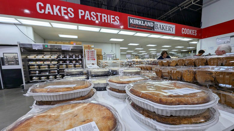 Get your wedding cake on a budget, Get free cookies for kids, Know which items are scratch-made for peak freshness, Freeze baked goods to make them last, Order baked goods in advance and get them delivered, Buy bakery items frozen for a discount, Order your cake pre-scored, Costco's return policy applies to bakery items
