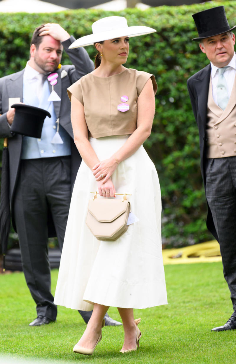 Princess Eugenie of York Princess Sofia of Sweden, Queen Mathilde of Belgium, Princess Eugenie of York, Queen Letizia of Spain, Crown Princess Mette-Marit of Norway, Princess Madeleine of Sweden, Grand Duchess Maria Teresa of Luxembourg, Crown Princess Victoria of Sweden, Grand Duchess Stéphanie of Luxembourg, Princess Beatrice of York, Queen Mary of Denmark, Princess Marie-Chantal of Greece, Catherine, Princess of Wales, Sophie, Duchess of Edinburgh, Zara Tindall, Queen Máxima of the Netherlands, Meghan, Duchess of Sussex, Princess Charlene of Monaco