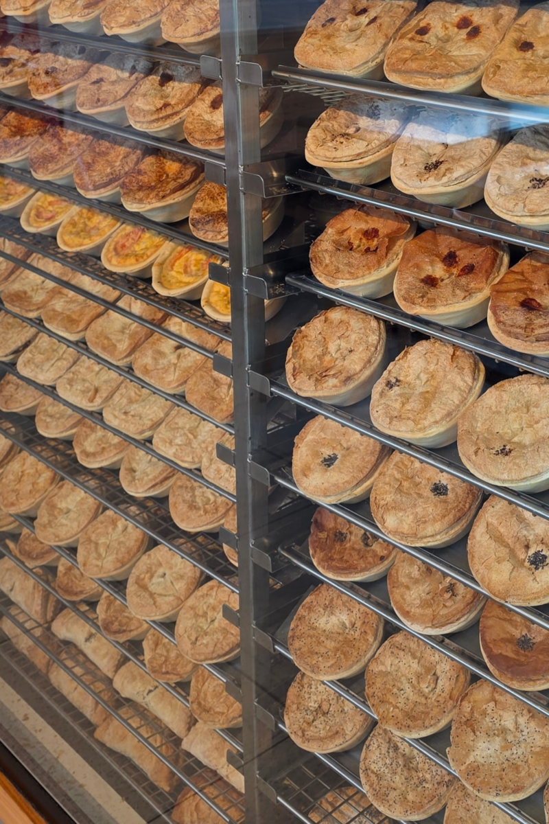 10 of the best country bakeries across regional Victoria, Maldon Bakery , Pandesal Bakery , Ket Baker , Country Cobb Bakery , Lancefield Bakery , Johnny Baker , Dunkeld Old Bakery , RedBeard Historic Bakery , Gum Tree Pies , Valentines Bakehouse