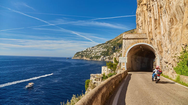 Pacific Coast Highway (California, USA), Scottish Highlands (Scotland), Sturgis Motorcycle Rally (South Dakota, USA), Amalfi Coast (Italy), Transfagarasan Highway (Romania), Ruta Cuarenta (Argentina), Great Ocean Road (Australia), Cabot Trail (Nova Scotia, Canada)