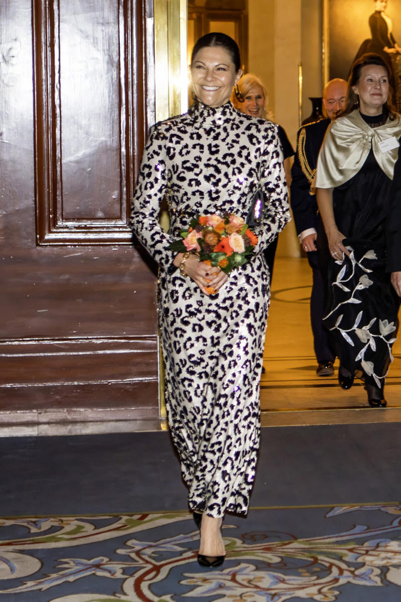 Crown Princess Victoria of Sweden Princess Sofia of Sweden, Queen Mathilde of Belgium, Princess Eugenie of York, Queen Letizia of Spain, Crown Princess Mette-Marit of Norway, Princess Madeleine of Sweden, Grand Duchess Maria Teresa of Luxembourg, Crown Princess Victoria of Sweden, Grand Duchess Stéphanie of Luxembourg, Princess Beatrice of York, Queen Mary of Denmark, Princess Marie-Chantal of Greece, Catherine, Princess of Wales, Sophie, Duchess of Edinburgh, Zara Tindall, Queen Máxima of the Netherlands, Meghan, Duchess of Sussex, Princess Charlene of Monaco