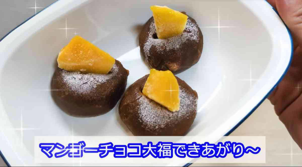 焼き鳥屋さんの味をお家で楽しめる！, 野菜と一緒に炒めてメインおかずにも！, 業務スーパーの「備長炭で焼いた串なし焼き鳥(ハラミ)」の詳細, チョコとお餅は最強コンビ！解凍時間で違った味わいに！, トーストにアレンジ！, フルーツを乗せておしゃれにアレンジ, 業務スーパーの「ホイップクリーム大福　チョコ」の詳細, 大きな角煮に大満足, 角煮カレーうどんにアレンジ！, 業務スーパーの「やわらか角煮カレー」の詳細