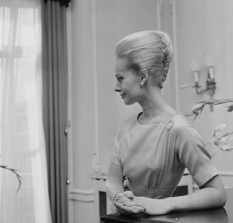 Then: Kiss Curl (1920s), Now: Kiss Curl, Then: Banged Bob (1920s), Now: Banged Bob, Then: Deep Waves (1940s), Now: Deep Waves, Then: Headband with Long Tresses (1962), Now: Headbands with Long Tresses, Then: French Roll (1963), Now: French Roll , Then: Pixie Cut (1966), Now: Pixie Cut , Then: Sleek Topknot (1969), Now: Sleep Topknot, Then: Voluminous Curls (1992), Now: Voluminous Curls, Then: Big Blonde Curls (1986), Now: Big Blonde Curls , Then: The 'Rachel' (1995), Now: The 'Rachel'