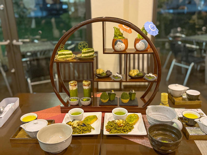 【城下で点てるお抹茶体験】, 【変わらない茶畑の風景】, 【するがのお茶で「するがヌーン茶」】, 【お茶とビールの運命的な出会い】, 【のんびりしていてあったかい街】