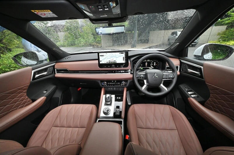 トヨタは豊富なのに、日産には1台もない?, PHEVといえば三菱! エクリプスクロスもあるよ, ホンダのPHEVモデルはどうなった?, マツダにはあってスバルにはない, 同じPHEVでもメーカーごとに違いはある?