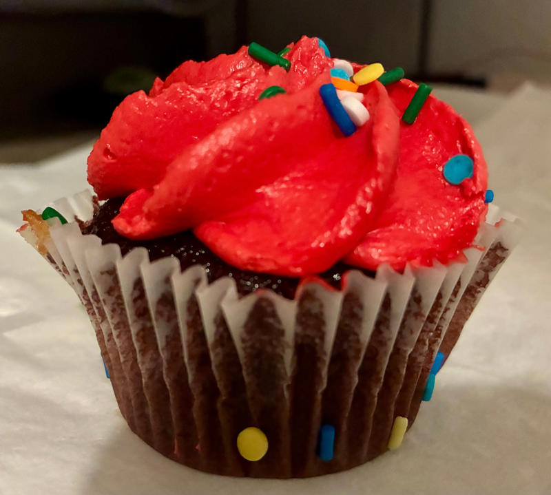Store bakeries, No. 6: Giant Eagle, No. 5: Heinen’s, No. 4: Walmart, No. 3: Acme, No. 2: Dave’s, No. 1: Meijer, Store bakery shelves, pre-packaged, No. 8: Bake Shop bakery, No. 7: Café Valley, No. 6: favorite day bakery, No. 5: Trader Joe’s Gluten Free, No. 4: two-bite, No. 3: Whole Foods Market Kitchens, No. 2: Kimberley’s Bakeshoppe, No. 1: Whole Foods